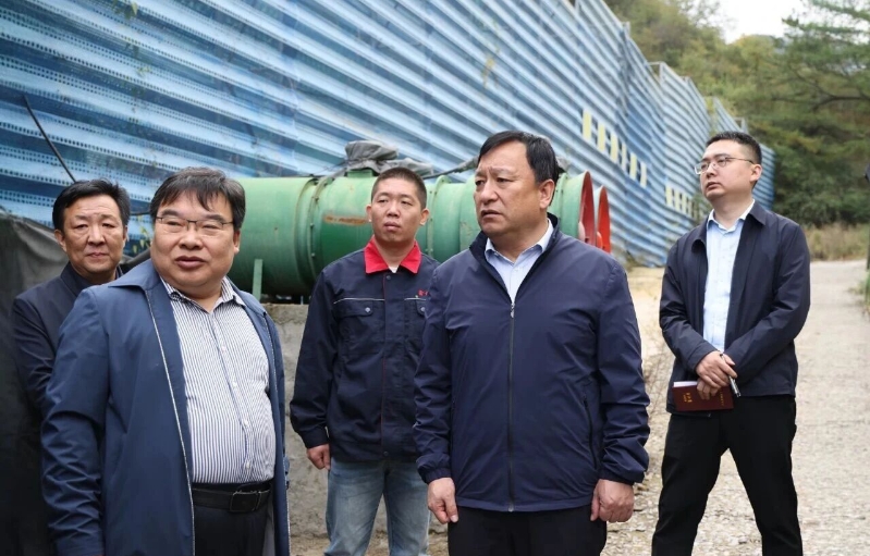 高雅铭到南梁镇、西阎镇调研