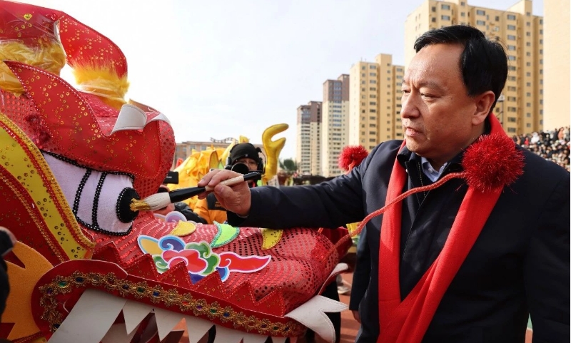 社火“闹”元宵 “舞”出幸福年.png